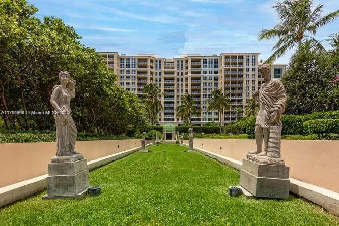 Grand Bay Residences #602 image #38