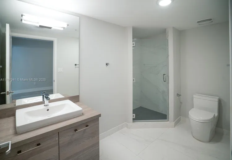 400 Sunny Isles #1721 image #22