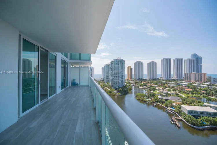 400 Sunny Isles #1721 image #23