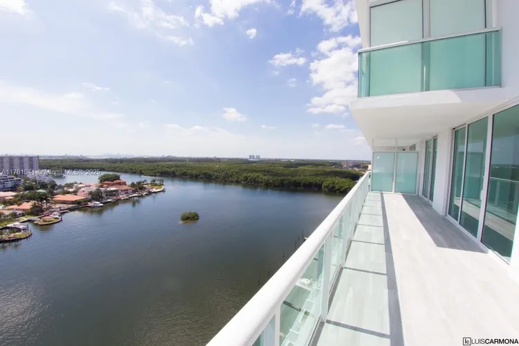 400 Sunny Isles #1721 image #29