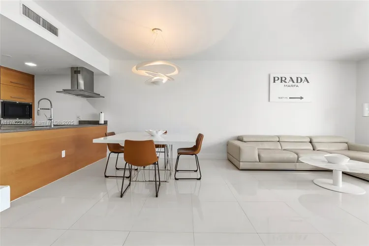 Icon Brickell II #4907 image #19