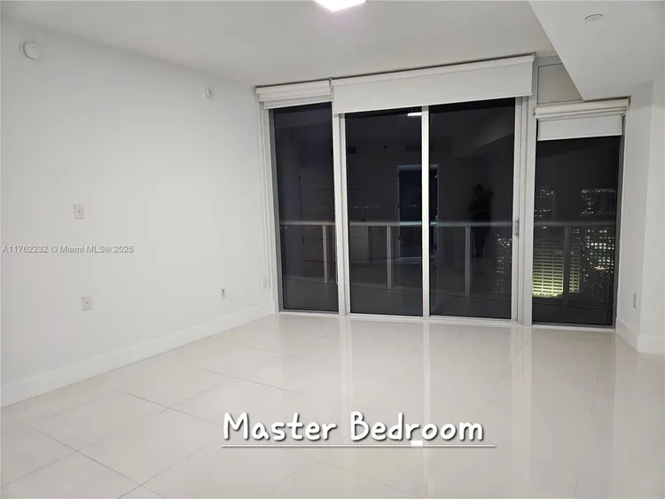 Icon Brickell II #4907 image #25