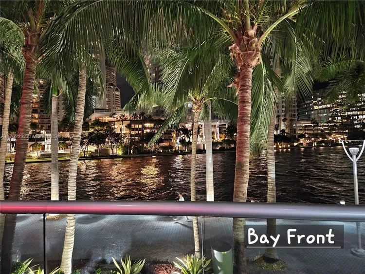 Icon Brickell II #4907 image #47