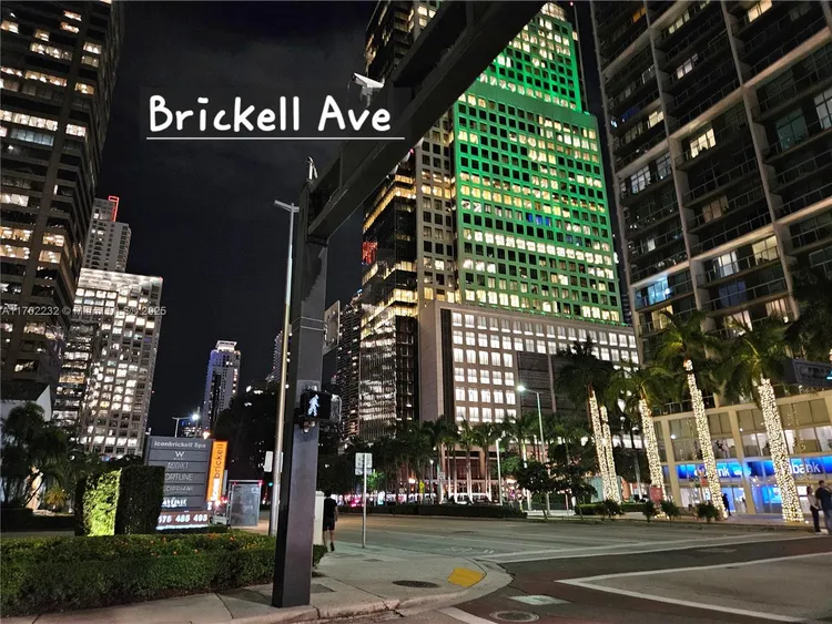Icon Brickell II #4907 image #58