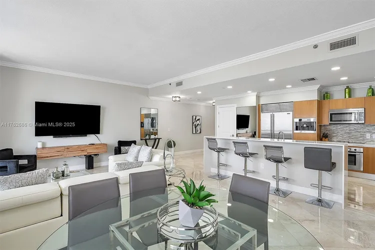 Avenue 1060 Brickell #4303 image #17