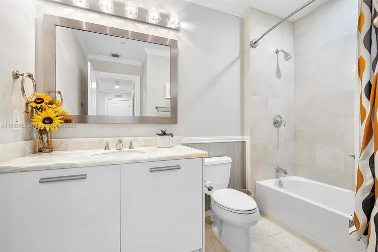 Avenue 1060 Brickell #4303 image #26