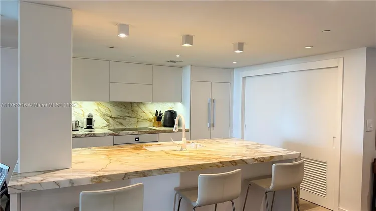 Skyline On Brickell #1012 image #26