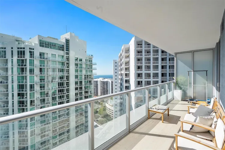 Brickell House #2404 image #11