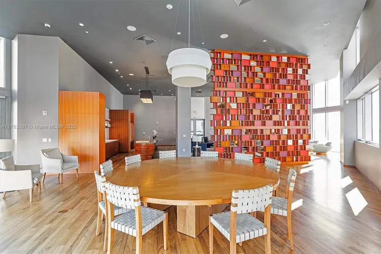 Brickell House #2404 image #26