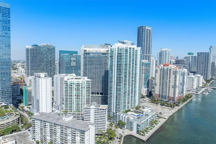 Brickell House #2404 image #36