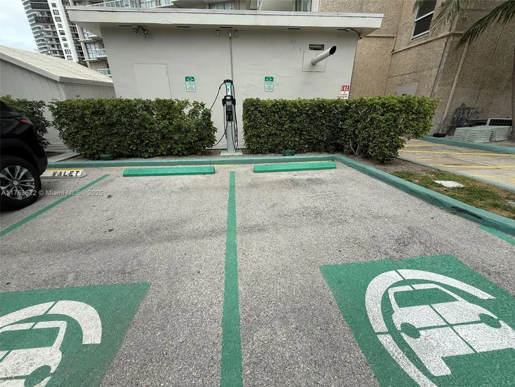 Brickell Townhouse #20N image #31