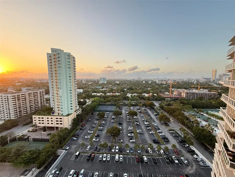 Brickell Townhouse #20N image #38