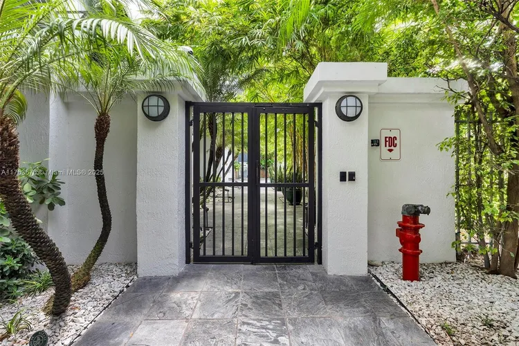 Loft Downtown I #208 image #33