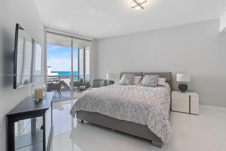 Trump Tower 3 #503 image #11