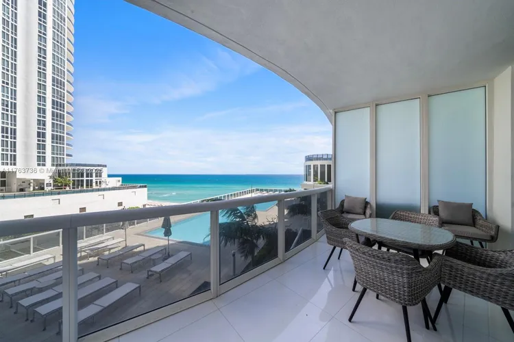 Trump Tower 3 #503 image #20