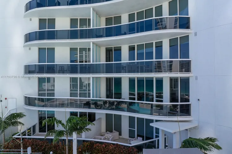 Trump Tower 3 #503 image #25