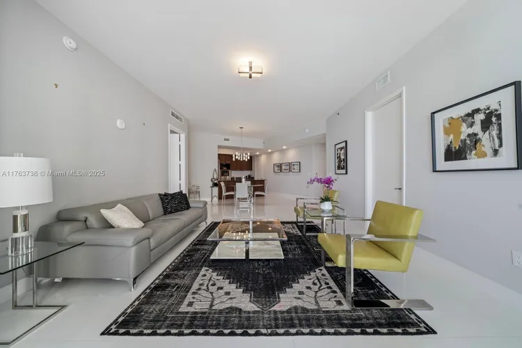 Trump Tower 3 #503 image #9