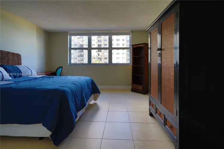 Four Winds #503 image #8