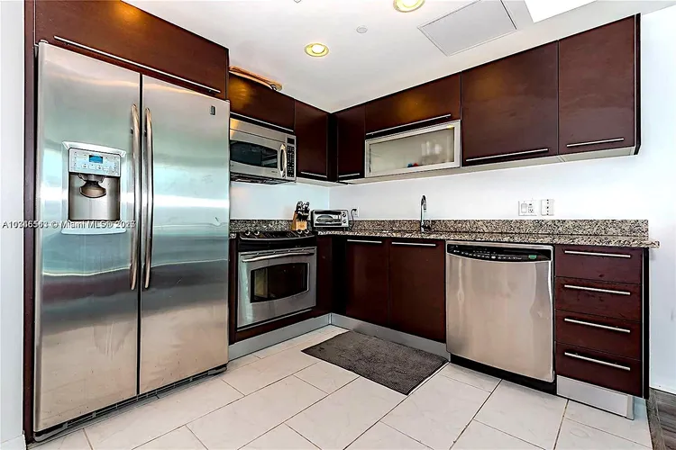 The Plaza on Brickell North #2909 image #11