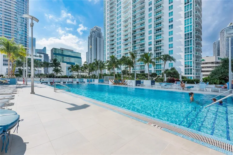 The Plaza on Brickell North #2909 image #31