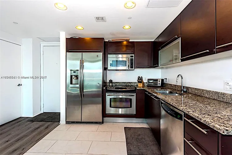 The Plaza on Brickell North #2909 image #9