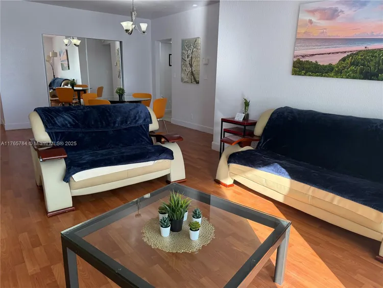 The Tides On Hollywood Beach #8T image #8