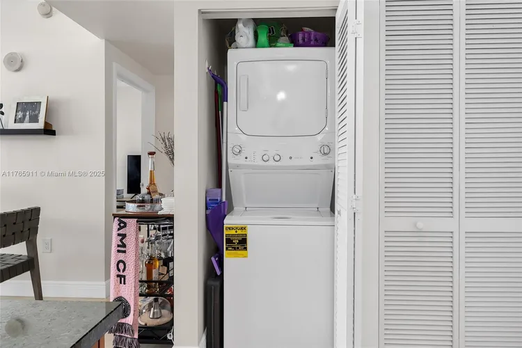 One Village Place #605 image #20