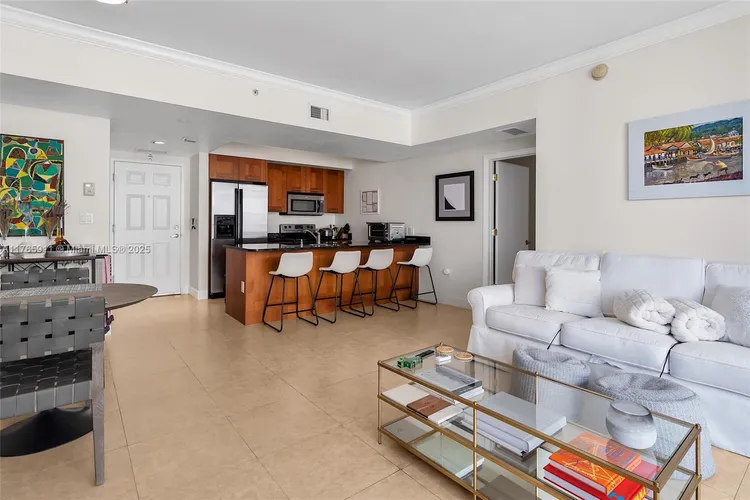 One Village Place #605 image #9