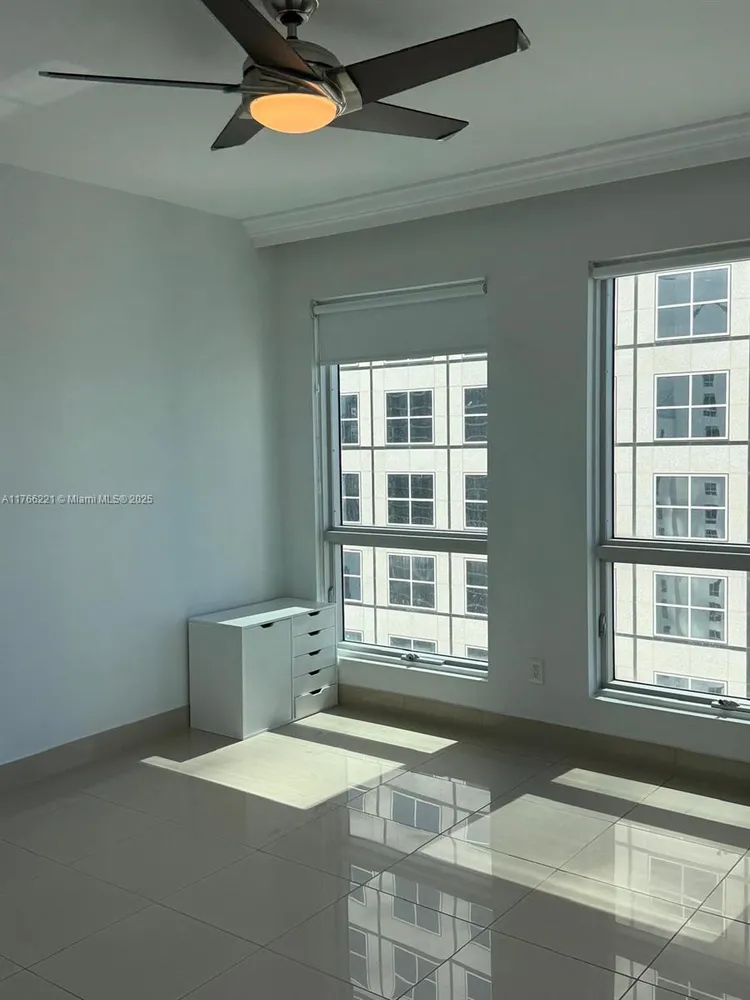 Met1 #3716 image #14