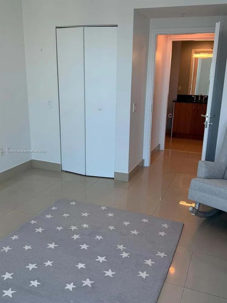 Met1 #3716 image #21