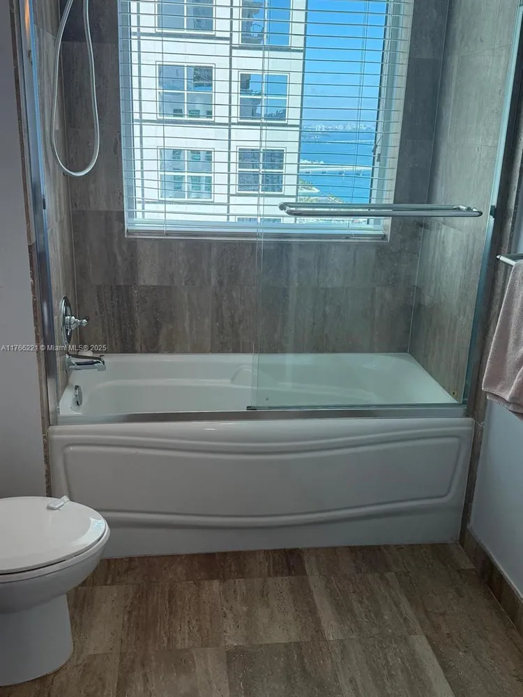 Met1 #3716 image #22