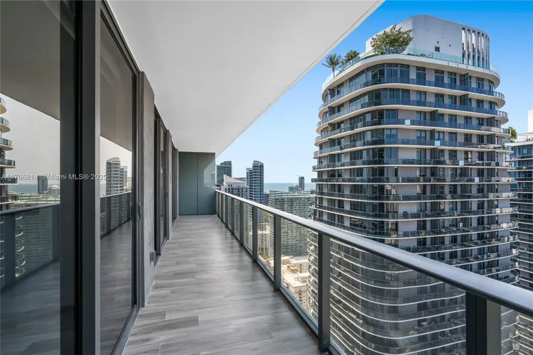 SLS Lux Brickell #4410 image #16