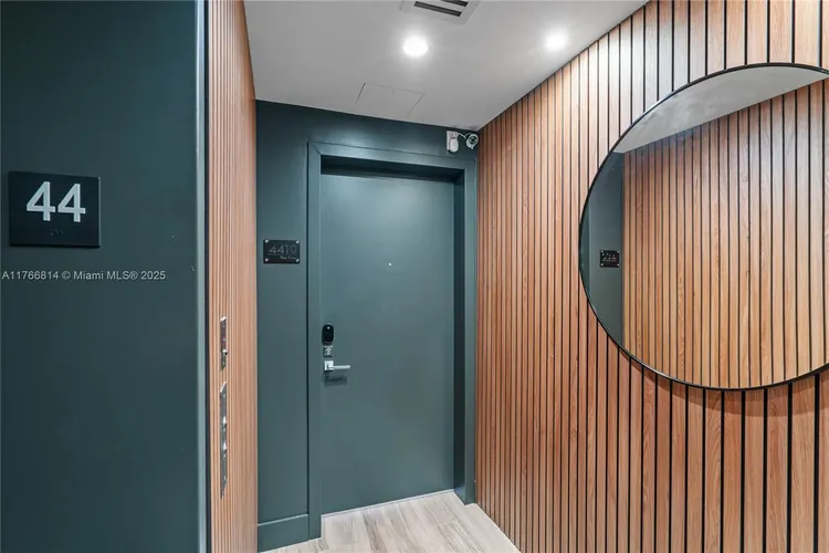 SLS Lux Brickell #4410 image #17