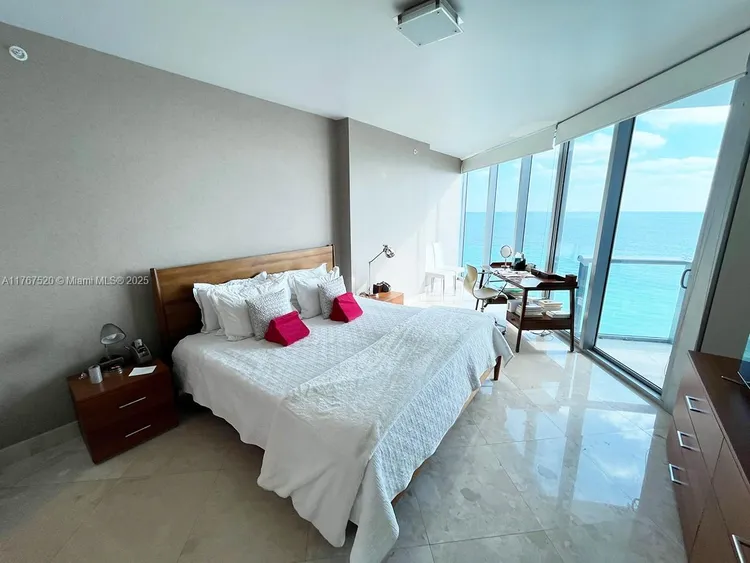 Jade Beach #1404 image #6