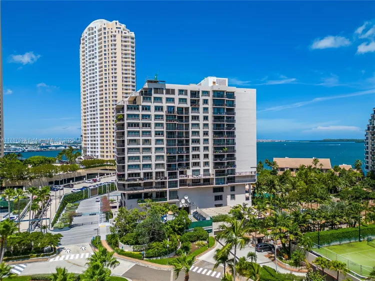 Brickell Key II #407 image #14