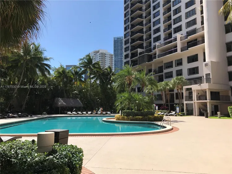 Brickell Key II #407 image #17