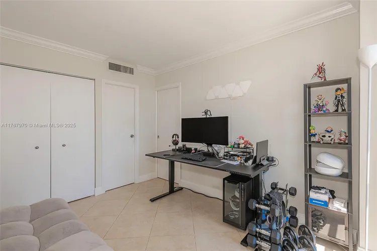 Coronado #2524 image #17