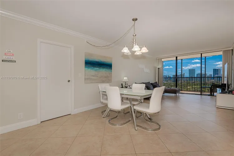 Coronado #2524 image #26