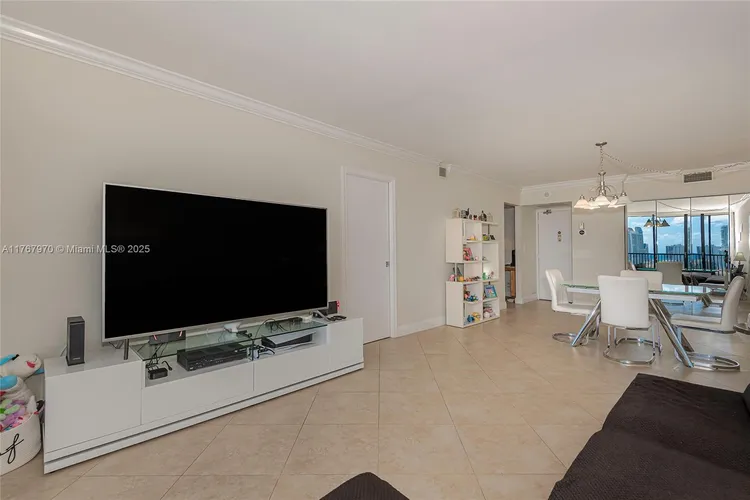 Coronado #2524 image #7