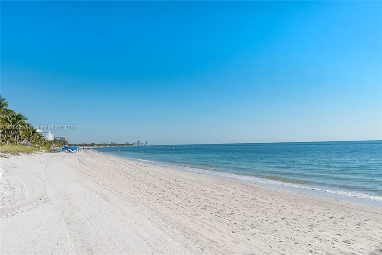 Sands of Key Biscayne #9E image #28