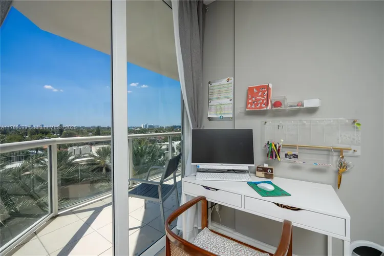 Mirage #6E image #23