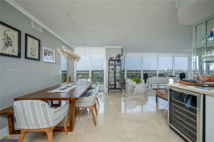 Mirage #6E image #25