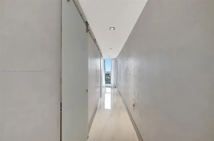 Jade Ocean #808 image #32