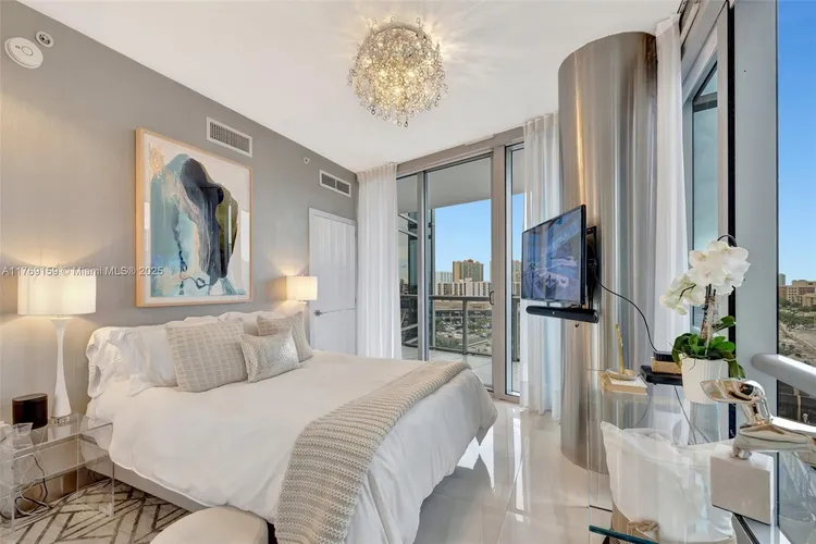 Jade Ocean #808 image #35