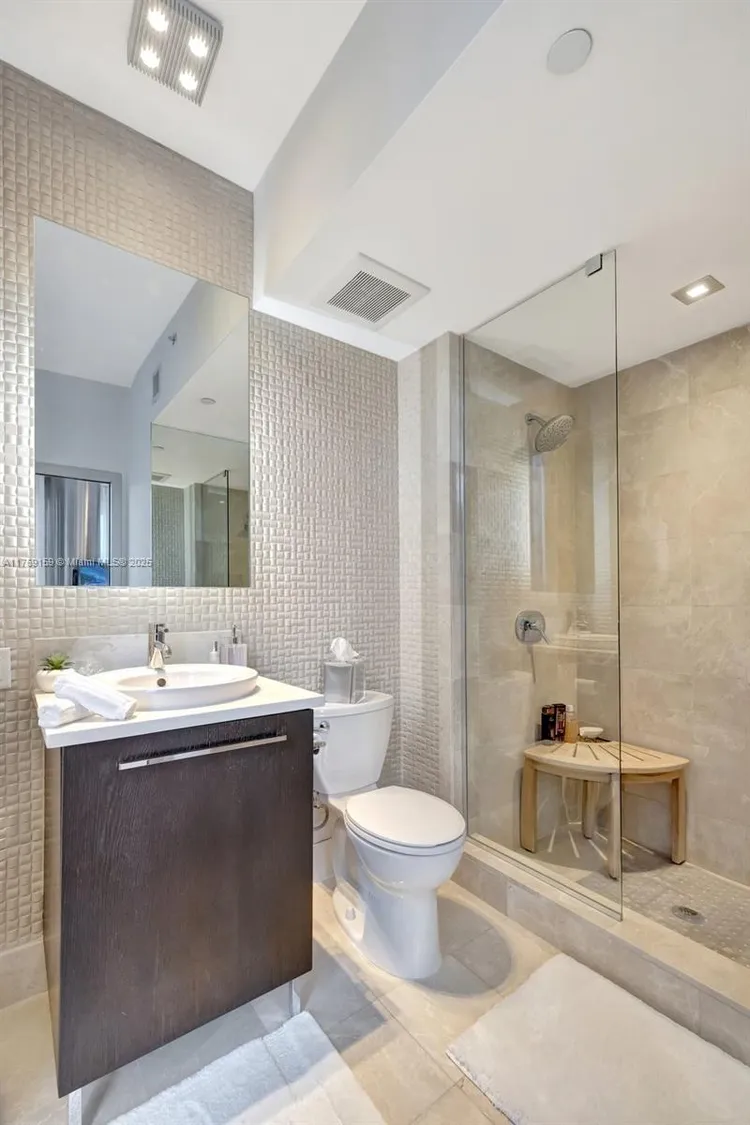 Jade Ocean #808 image #36