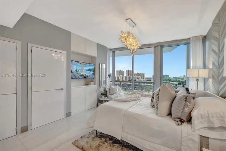 Jade Ocean #808 image #46