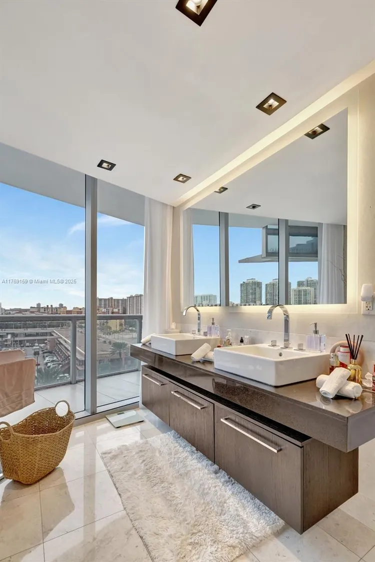 Jade Ocean #808 image #54