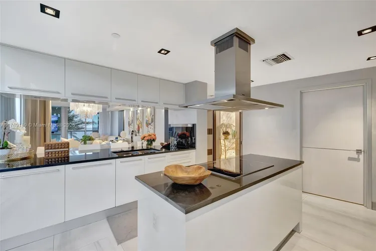 Jade Ocean #808 image #7