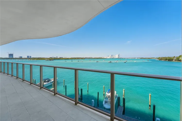 Onda Residences #402 image #43