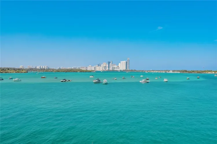 Onda Residences #402 image #45